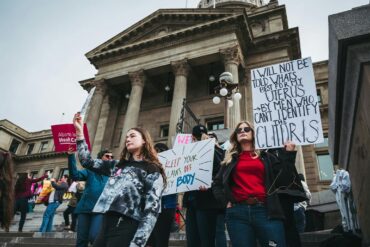 Internationale Presseberichte über den feministischen Streik